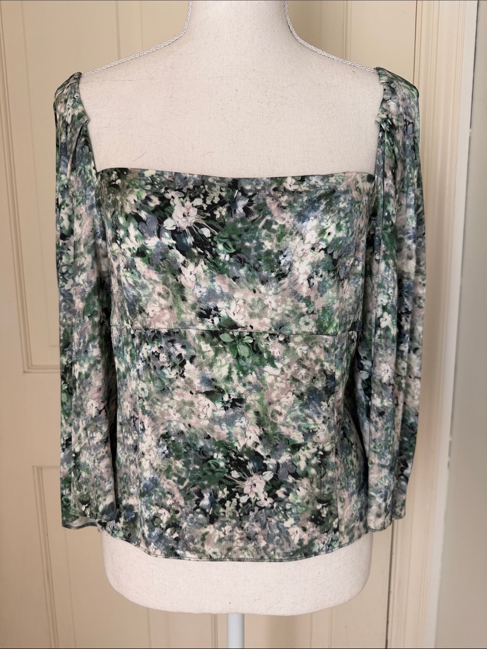 Vince Square-Neck Floral Blouse in Green and White